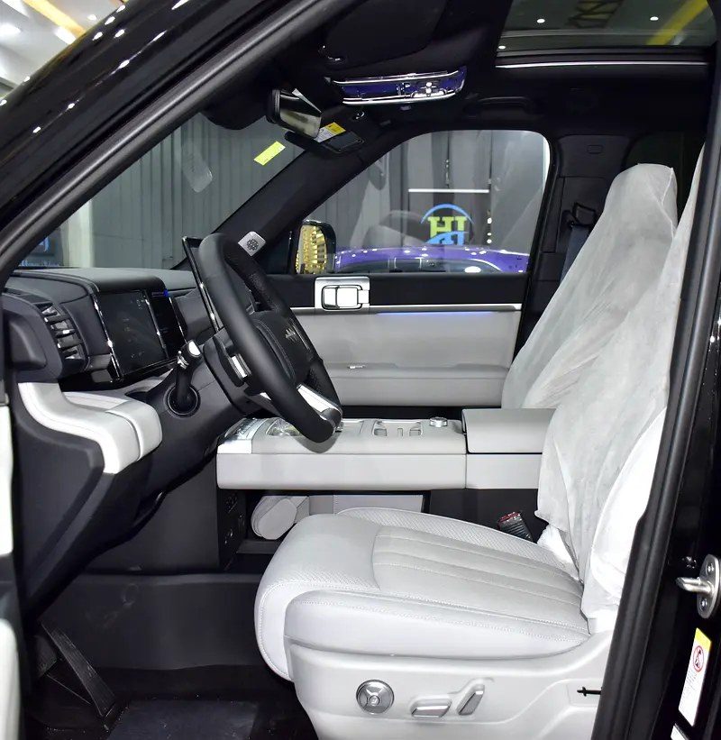 BYD Fangchengbao Tai 7 Premium 2026 – fotografie 10